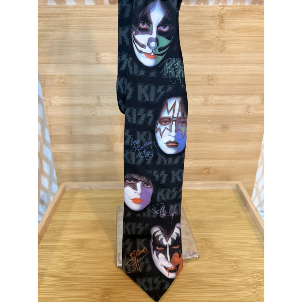 KISS Signatures Tie 1997 Ralph Marlin Rock Necktie Gene Simmons Ace Frehley